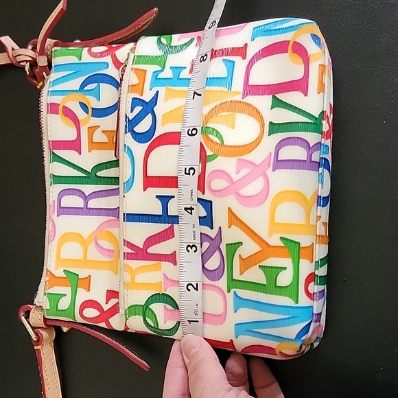 Dooney & Bourke Retro Rainbow Grafica Adjustable Strap Crossbody Bag NWOT - Picture 14 of 16